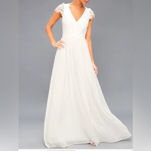 Lulu's Florianna White Backless Lace Maxi Dress